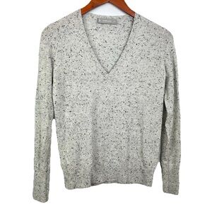 Everlane 100% cashmere  Gray Speckled Knit V neck Sweater size XXS cozy stretch